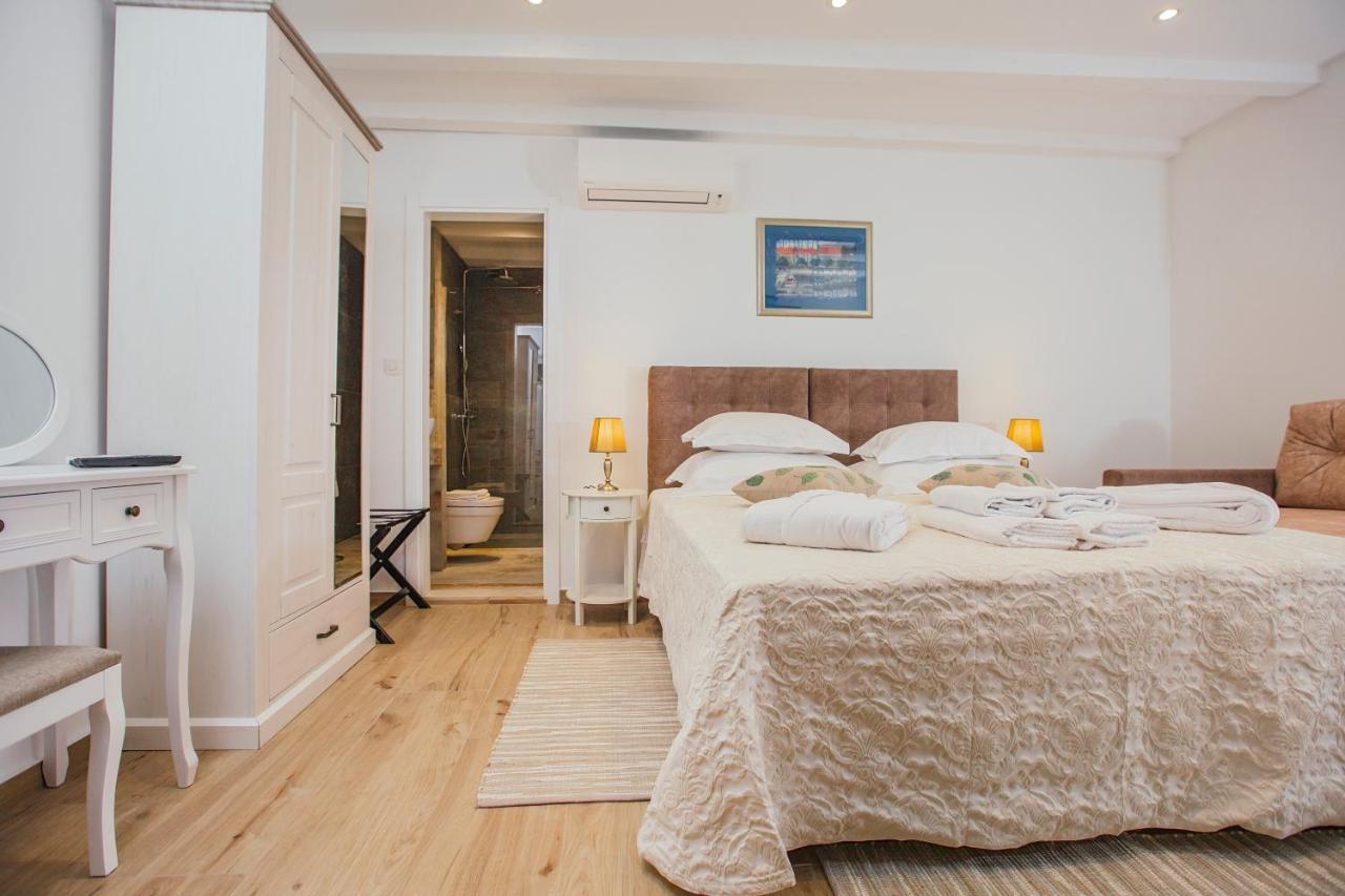 Boutique Room Kaliopi Hvar Town Exterior foto